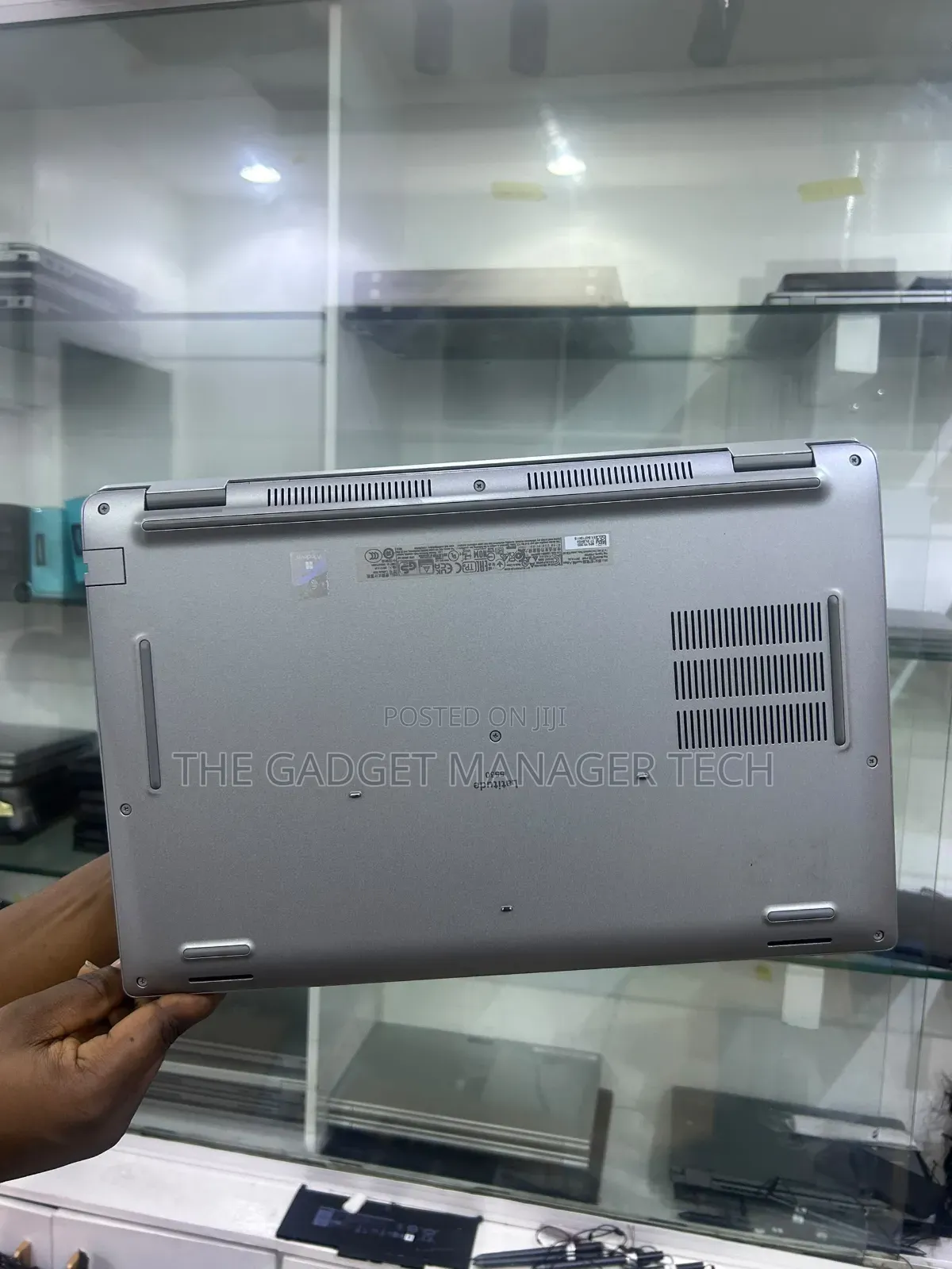 Laptop Dell Latitude 5530 16GB Intel Core i7 SSD 256GB