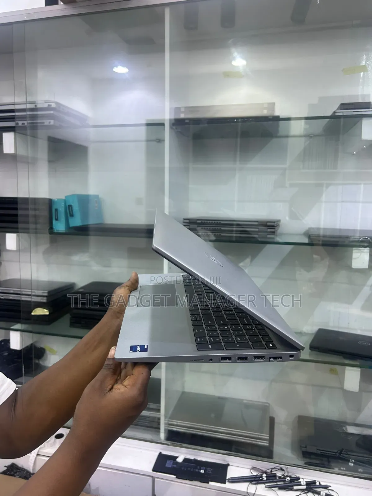 Laptop Dell Latitude 5530 16GB Intel Core i7 SSD 256GB
