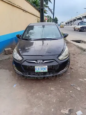 Hyundai Accent GLS 4dr Sedan (1.6L 4cyl 6A) 2014 Black