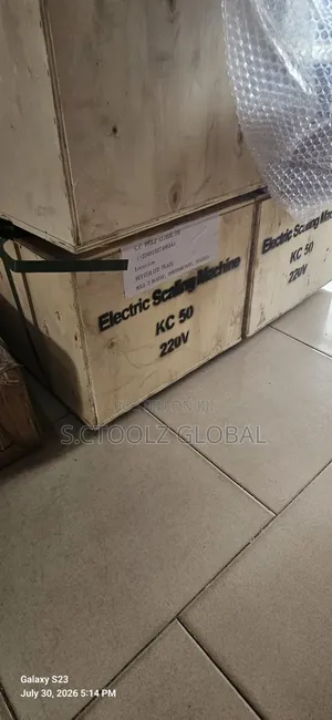 Electric Deck Scaling Machine