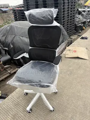 Offi E Chair