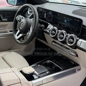 Mercedes-Benz GLB-Class GLB 250 4MATIC 2021 Blue