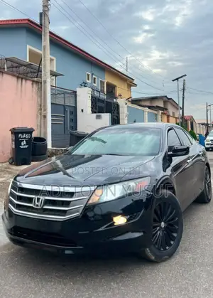 Honda Crosstour 2010 Black