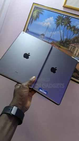 Apple iPad 10.2 (2021) 64 GB Silver