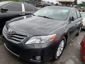 Toyota Camry 2011 Gray