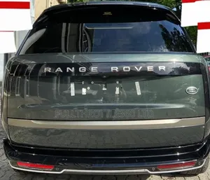 Land Rover Range Rover 2023 Green
