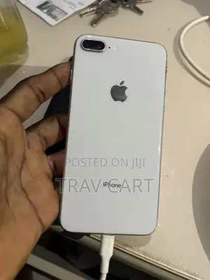Apple iPhone 8 Plus 64 GB White