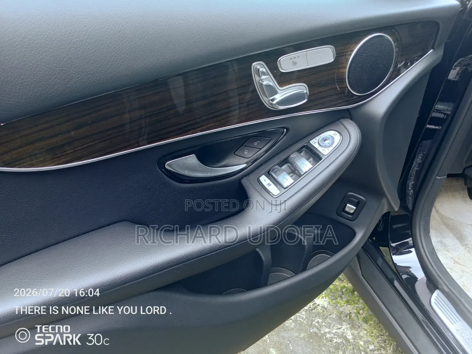 Mercedes-Benz C300 2017 Black
