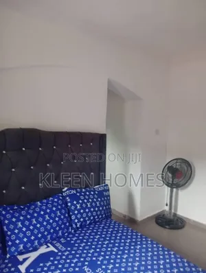 One Room Self Contain for Short Let