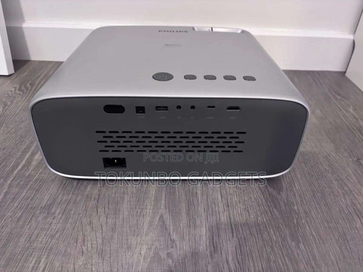 Phillips Neopix Ultra 2 TV+ Home Projector