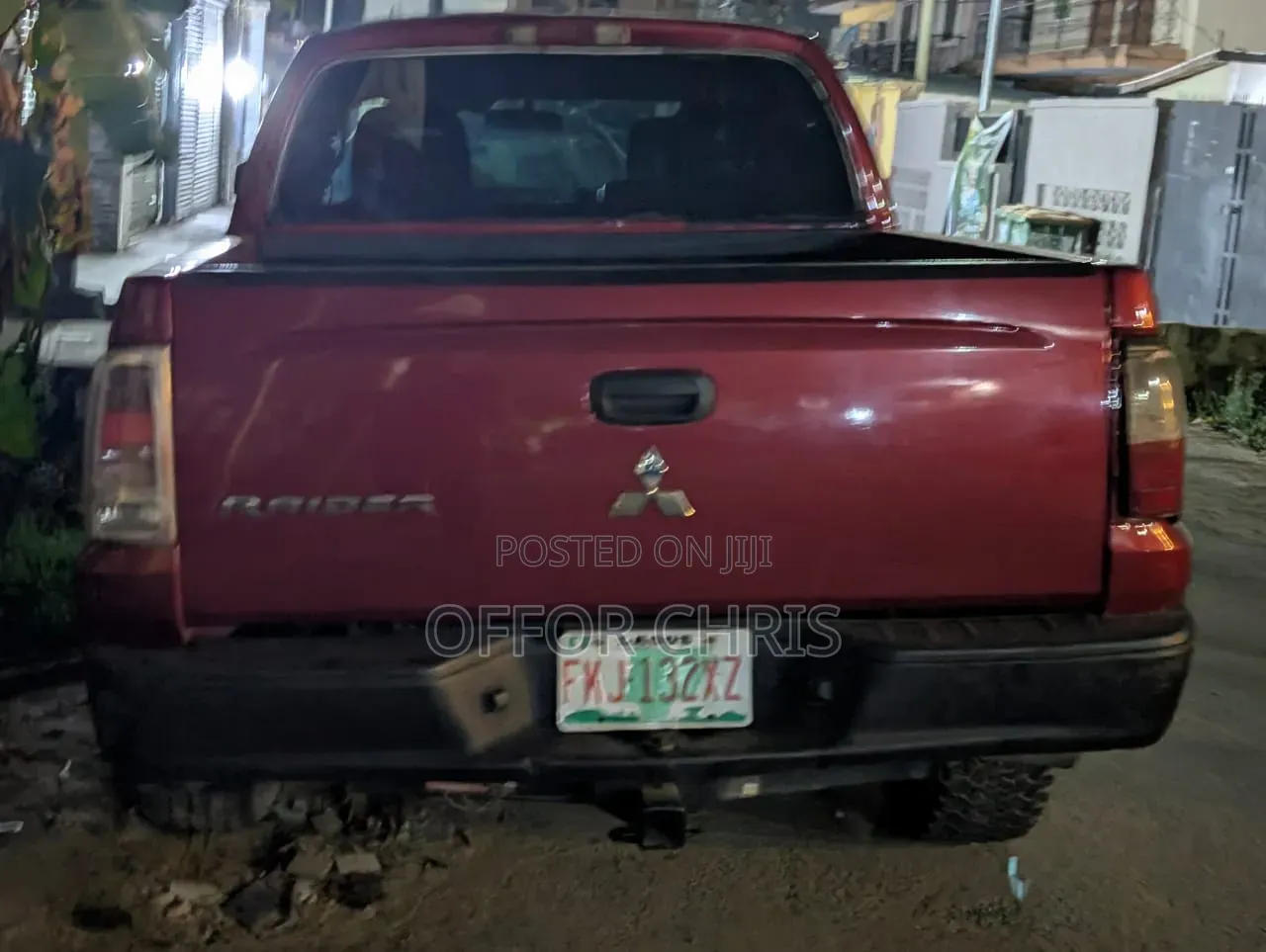 Mitsubishi Raider 2008 Red