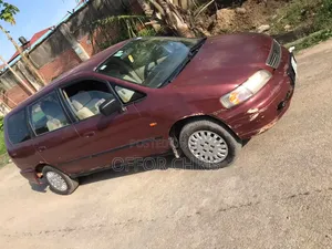 Honda Shuttle 1999 Red