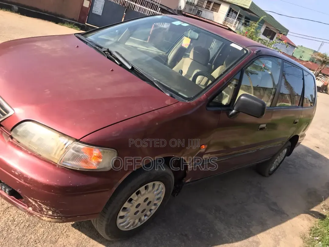 Honda Shuttle 1999 Red