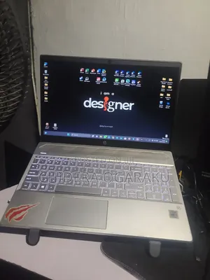 Laptop HP Pavilion 15-cs3063cl 12GB Intel Core i5 SSD 512GB