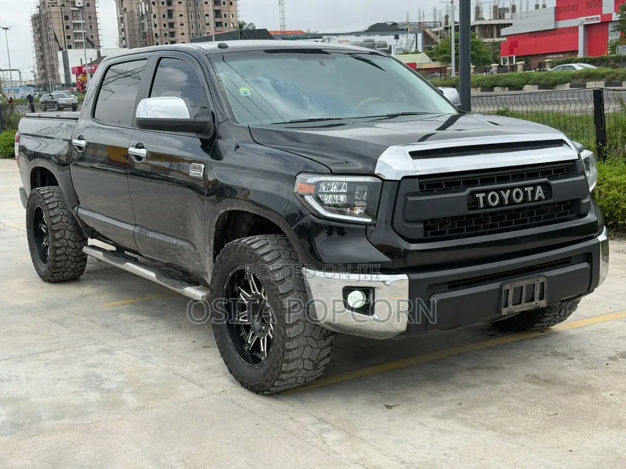Toyota Tundra 2014 Black