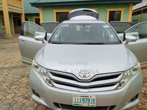 Toyota Venza 2013 Silver