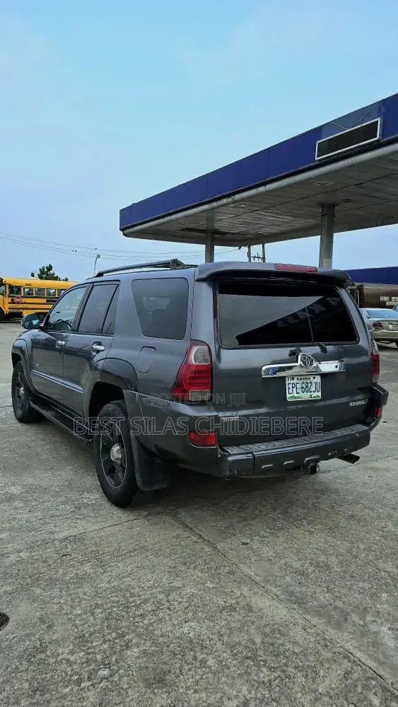 Toyota 4-Runner 2005 Gray