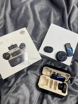 Q8 Magentic WirlessMicrophone Available