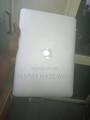 Laptop Apple MacBook Air 2014 4GB Intel Core i5 SSD 128GB