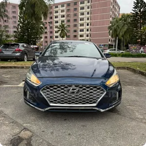 Hyundai Sonata 2018 Blue
