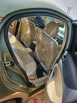 Lexus IS 2008 Green