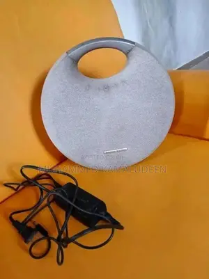 Harman Kardon Onyx Studio 6