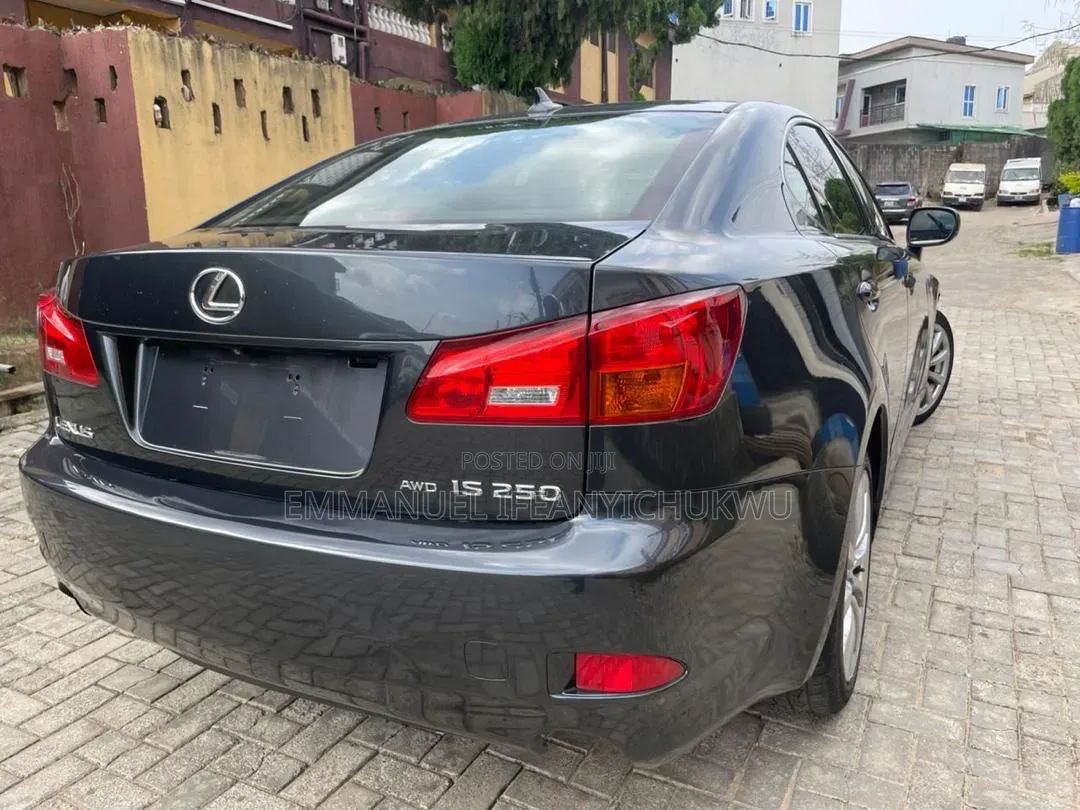 Lexus IS 2011 Black