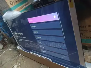 Original Hisense 100 INCHES QLED 7 Television