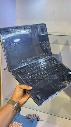 New Laptop HP 4GB Intel Pentium HDD 160GB