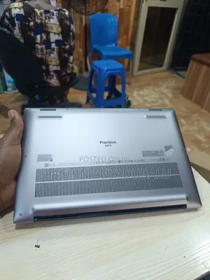 Laptop Dell Precision 5470 32GB Nvidia SSD 1T