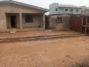 10bdrm Bungalow in Alagbado for sale