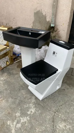 Mut Mursco Bathrooms