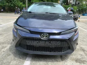 Toyota Corolla LE 2021 Blue