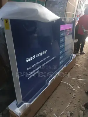 100 Inches Smart TV Hisense Qled7