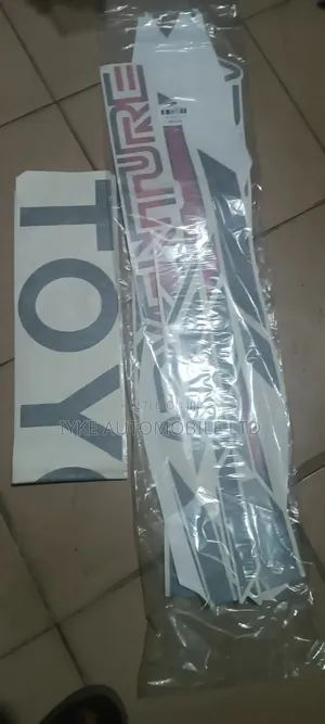 Tundra Body Sticker 2020