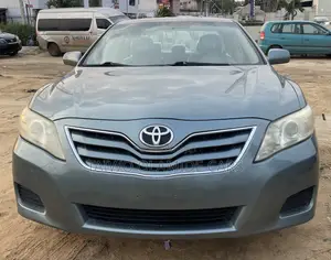 Toyota Camry LE 4dr Sedan (2.5L 4cyl 6AM) 2010 Green