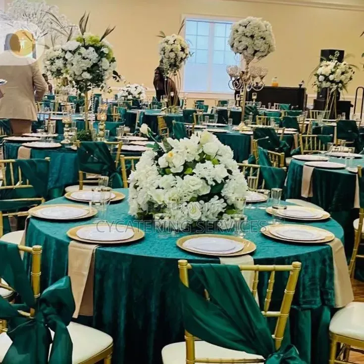 Affordable Events Decorations