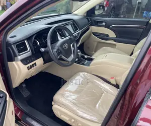 Toyota Highlander Limited 4dr SUV AWD (3.5L 6cyl 6A) 2015 Burgundy