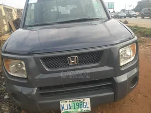 Honda Element 2003 Blue