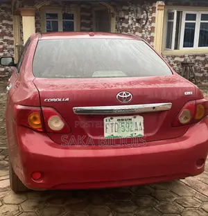Toyota Corolla 2010 Red