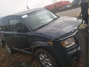 Honda Element 2003 Blue