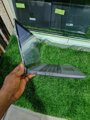 Laptop HP 250 G7 4GB Intel Celeron SSD 128GB