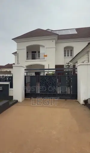 4bdrm Duplex in Guzape District for sale
