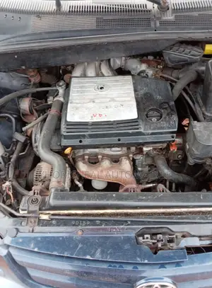Toyota Sienna LE 2002 Blue