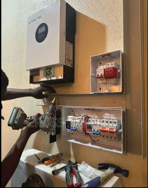 Professional Solar Inverter System Installer