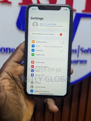 Apple iPhone XR 64 GB Black