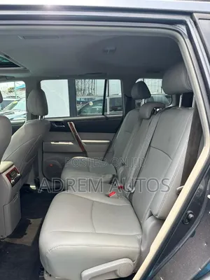 Toyota Highlander 2013 Gray