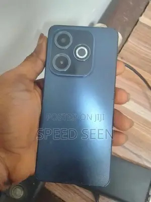 Infinix Hot 40i 128 GB Bronze