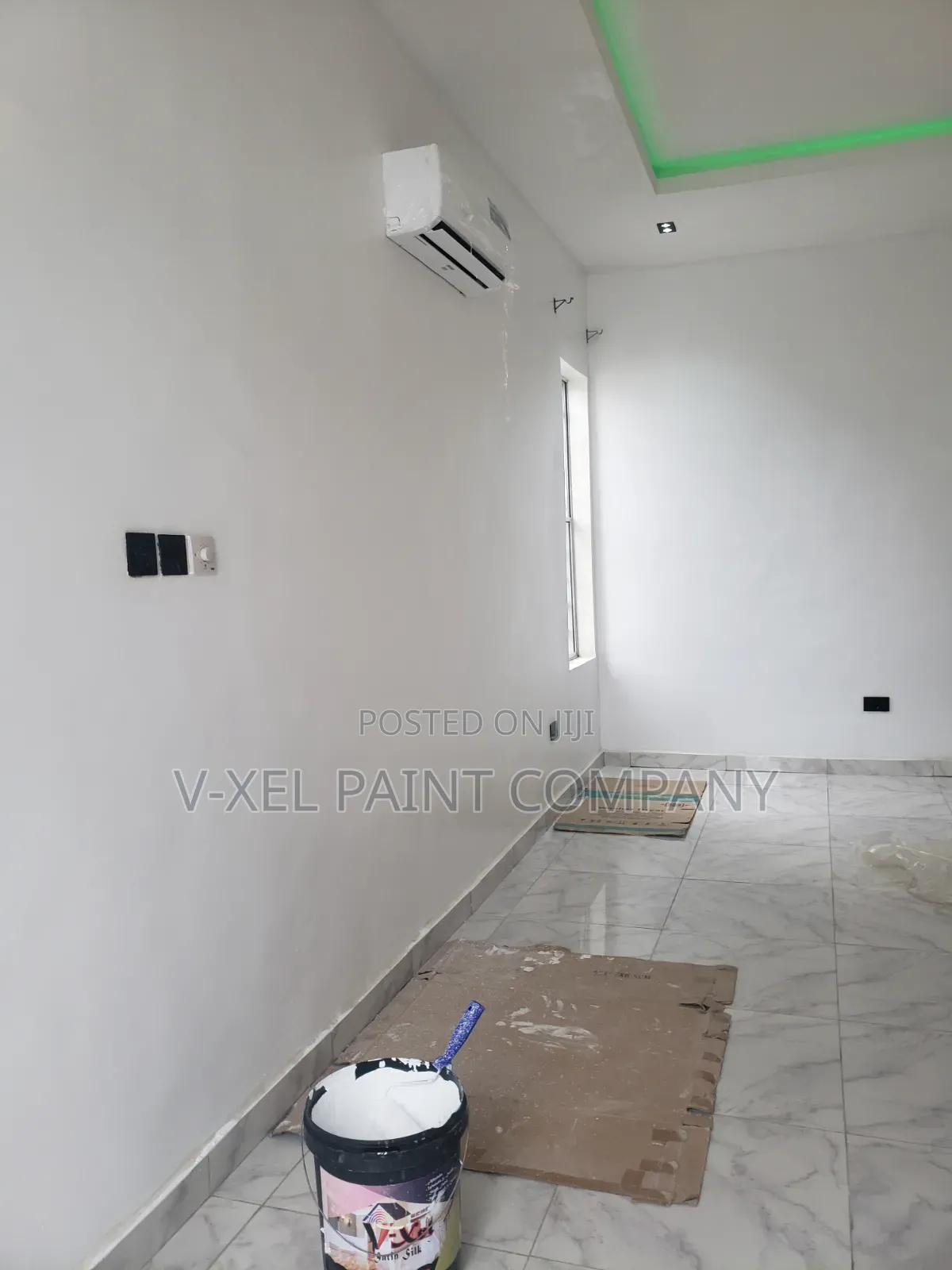 Active House Painter/ Wall Brackets