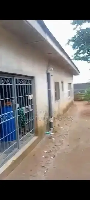 4 Bedroom Bungalow for Sale
